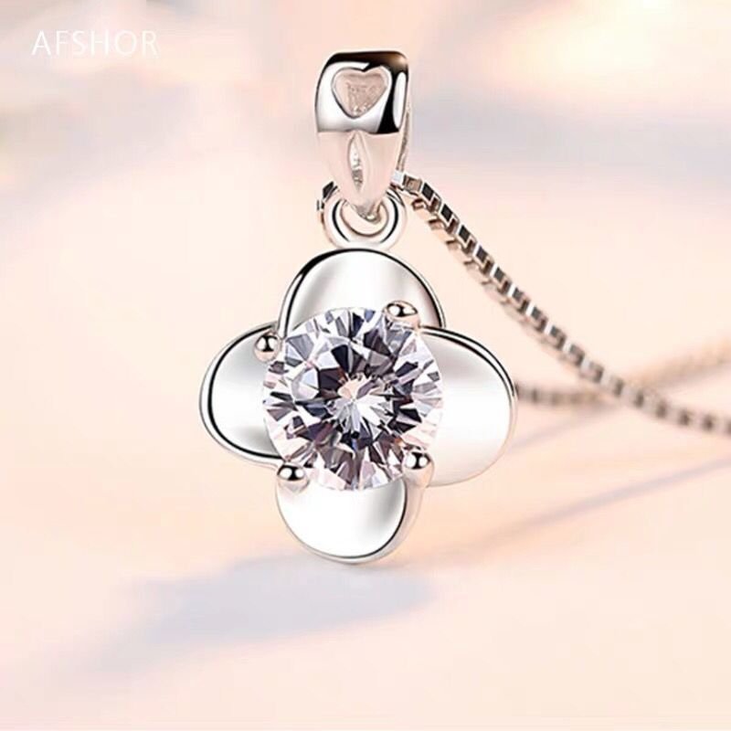 Fashion fashion jewelry accessories ladies 925 sterling silver creative simple four-leaf clover necklace clavicle chain