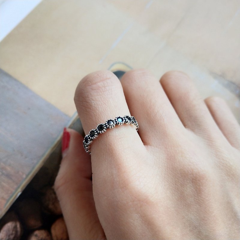 S925 sterling silver simple simple fine black zircon ring ring ring