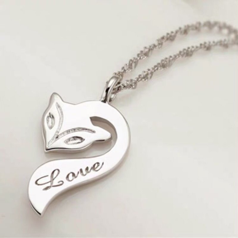 Simple fox pendant jewelry female Japanese version of simple pendant silver jewelry gift