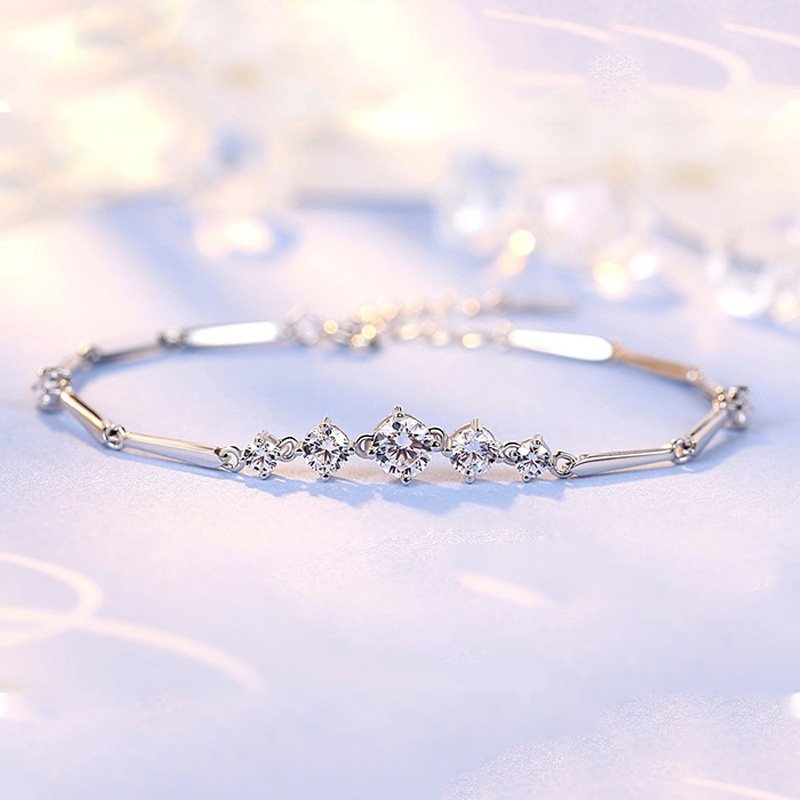 Silver Bracelet with Diamonds Fashion 925 Bracelet Women's Multi-Diamond Simple Leaf Section Bracelet Jewelry